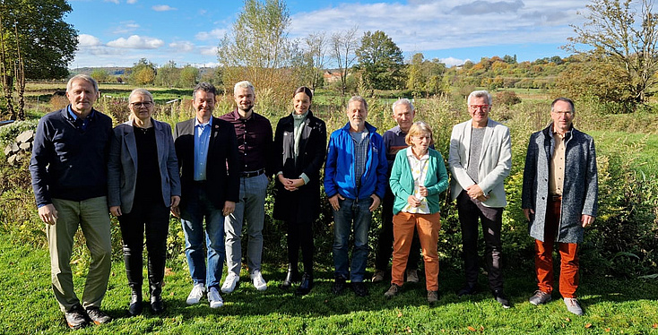 Runde der Teilnehmer aus Ortenberg und den organisatorischen Gesellschaften; Foto: TourismusRegion Wetterau